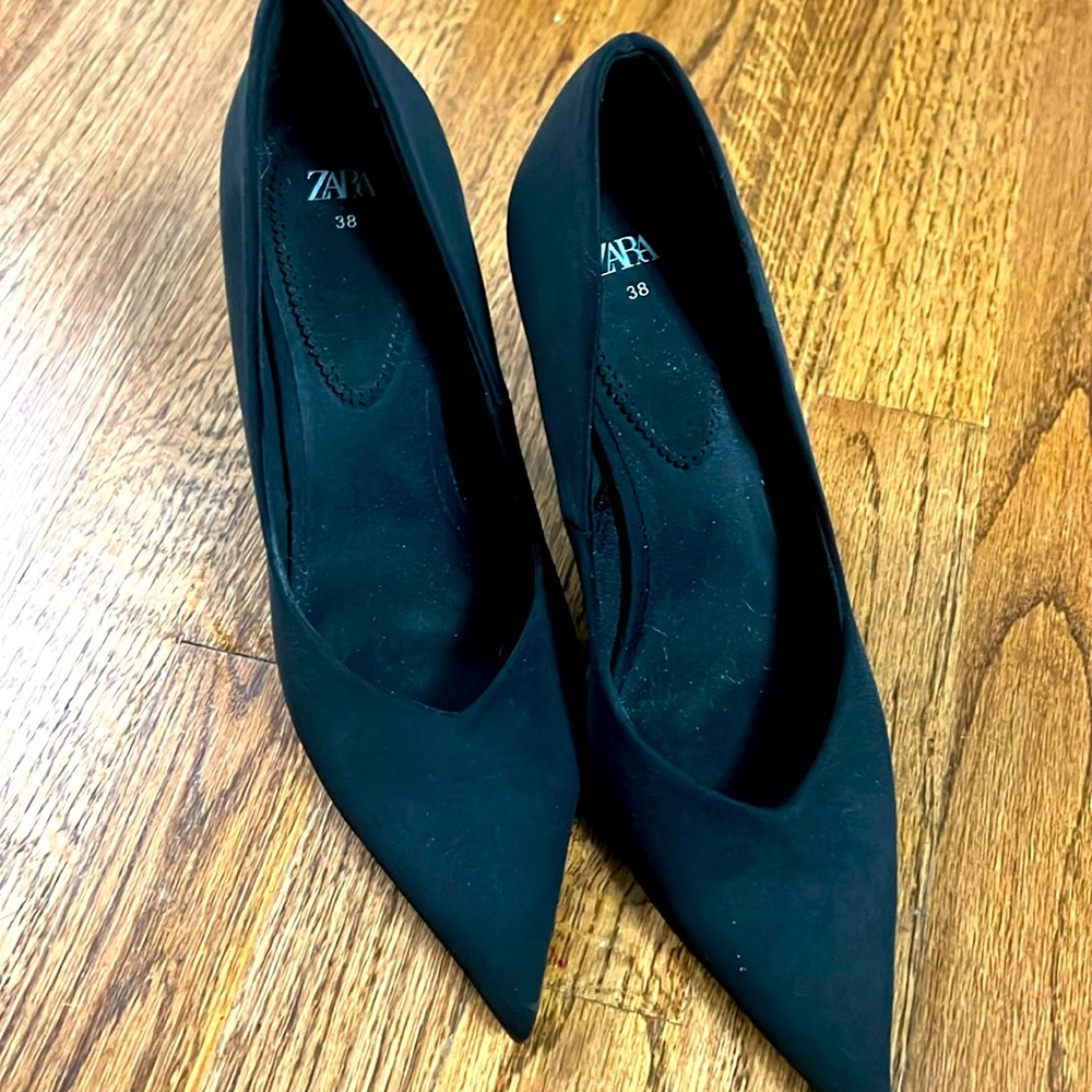 Black Zara Heels